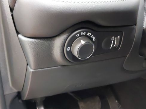 Used 2024 Dodge Durango SXT AWD/4WD image 23