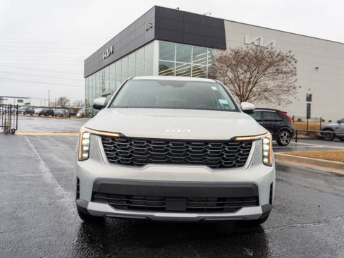 New 2026 Kia Sorento LX image 10