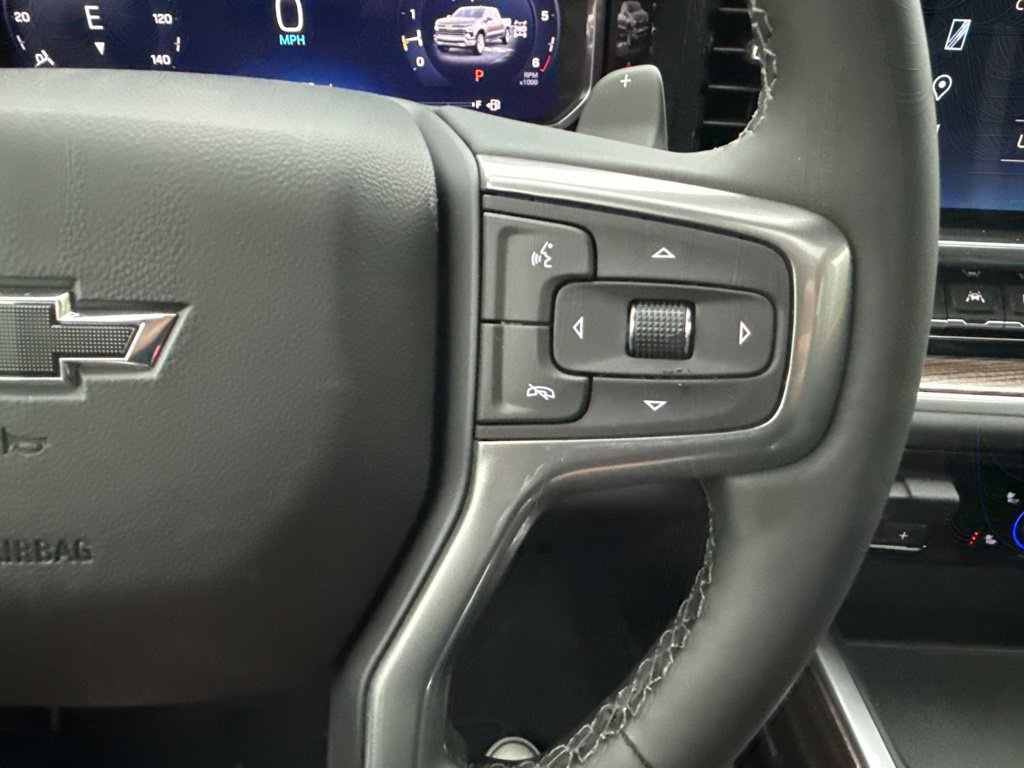 New 2026 Chevrolet Silverado 1500 RST w/ Dark Appearance Package AWD/4WD image 35
