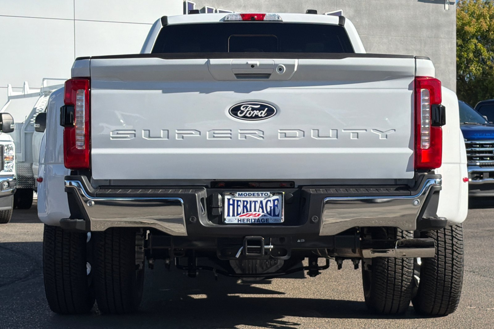New 2027 Ford F350 Lariat w/ Lariat Premium Package AWD/4WD image 5