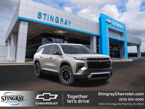 New 2026 Chevrolet Traverse Z71 w/ Driver Confidence Package AWD/4WD image 1