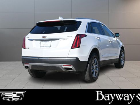 Used 2023 Cadillac XT5 Premium Luxury image 5