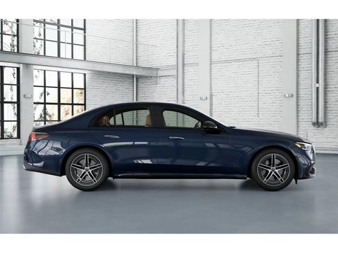 New 2026 Mercedes-Benz E 450 4MATIC Sedan image 2