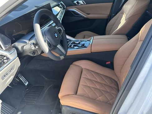 New 2027 BMW X6 xDrive40i w/ Climate Comfort Package AWD/4WD image 14