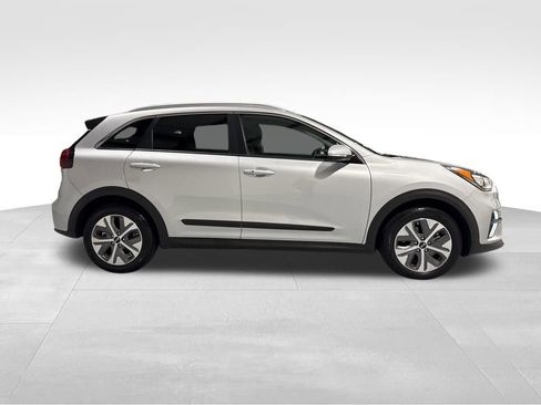 Used 2019 Kia Niro EX image 5