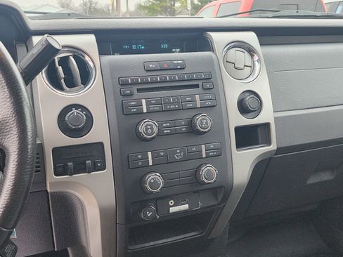 Used 2012 Ford F150 XLT w/ XLT Chrome Pkg image 13