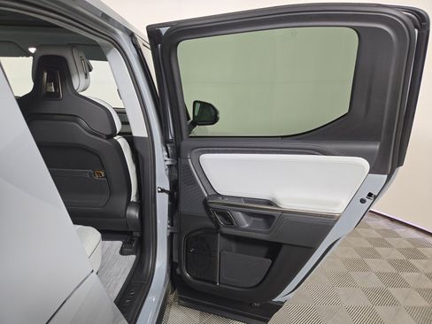 Used 2024 Rivian R1T Adventure AWD/4WD image 19