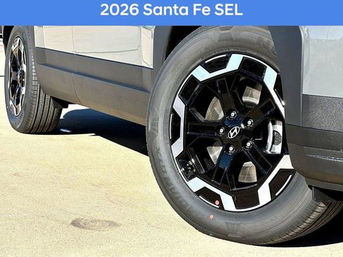 New 2026 Hyundai Santa Fe SEL FWD image 2