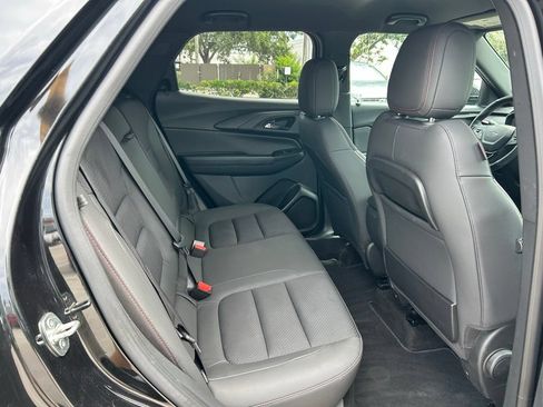Used 2023 Chevrolet TrailBlazer RS FWD image 41