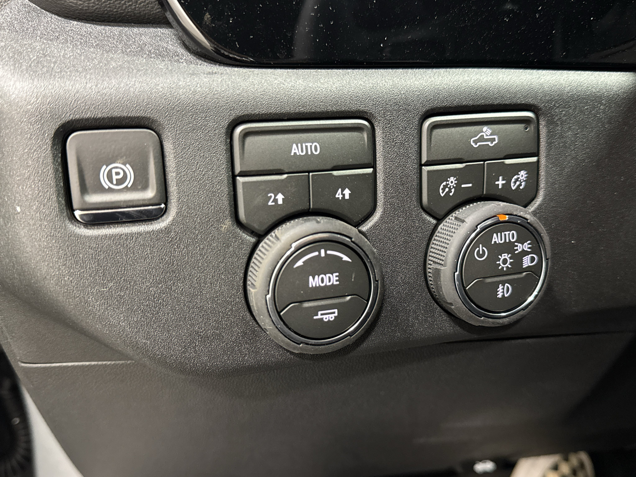New 2026 Chevrolet Silverado 1500 RST w/ RST Select Package AWD/4WD image 30