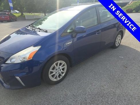 Used 2012 Toyota Prius V Three FWD image 3