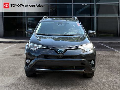 Used 2017 Toyota RAV4 Limited w/ Advanced Technology Package AWD/4WD image 6