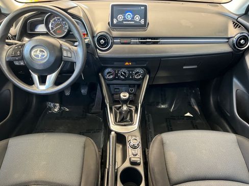 Used 2016 Scion iA FWD image 3