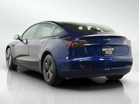 Used 2023 Tesla Model 3 Standard Range RWD image 3