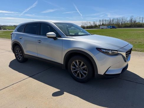 Used 2018 MAZDA CX-9 Sport image 4