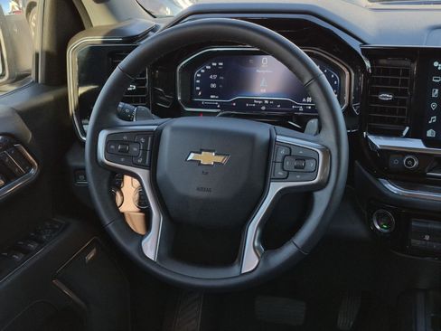 Used 2025 Chevrolet Silverado 1500 LTZ w/ Technology Package image 34