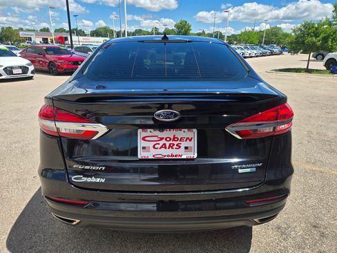 Used 2020 Ford Fusion Titanium AWD/4WD image 5