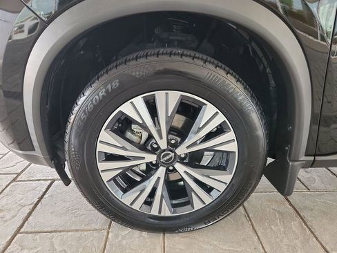 Certified 2023 Nissan Rogue SV w/ SV Premium B Package FWD image 30