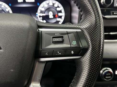 Used 2024 Mitsubishi Outlander SE Black Edition image 23