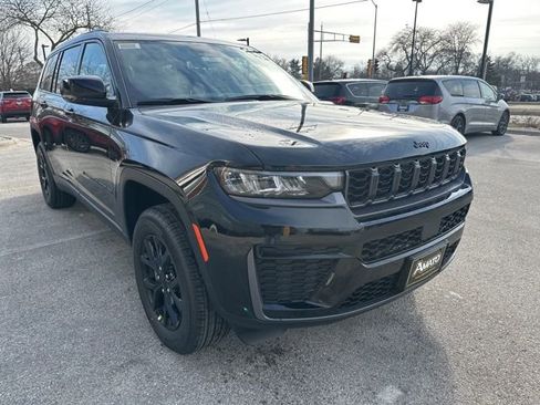 New 2026 Jeep Grand Cherokee L 4WD image 4