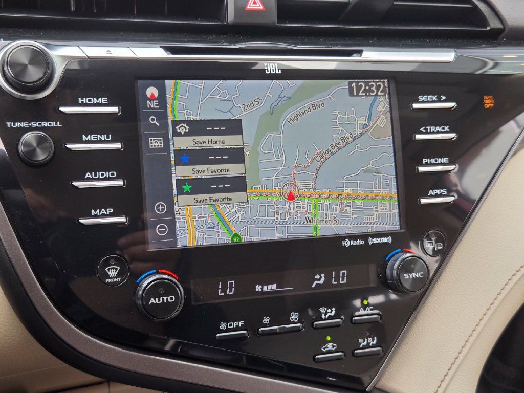 Used 2020 Toyota Camry XLE w/ Driver Assist Package FWD image 16