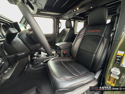 Used 2024 Jeep Wrangler Unlimited Rubicon AWD/4WD image 10