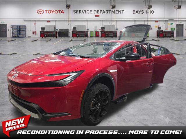 Used 2023 Toyota Prius XLE FWD image 1