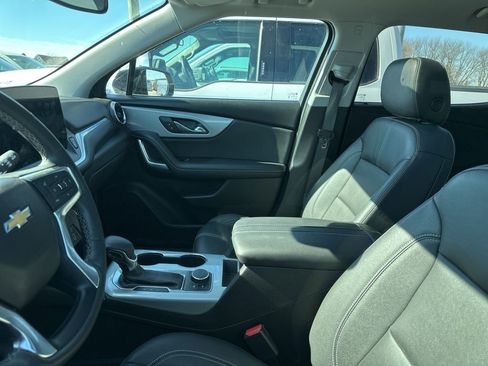 Used 2024 Chevrolet Blazer LT w/ Midnight/Sport Edition image 4
