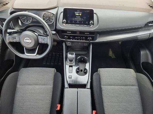 Certified 2023 Nissan Rogue SV FWD image 27