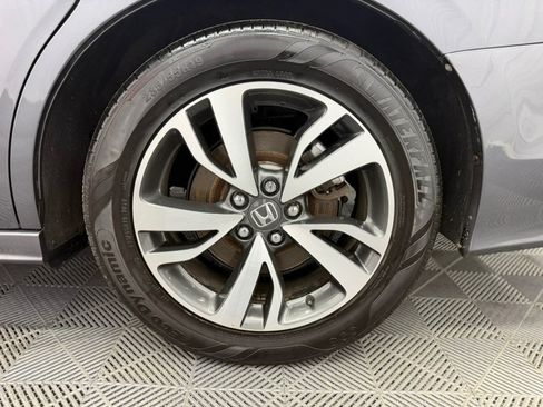 Used 2023 Honda Odyssey Touring image 11