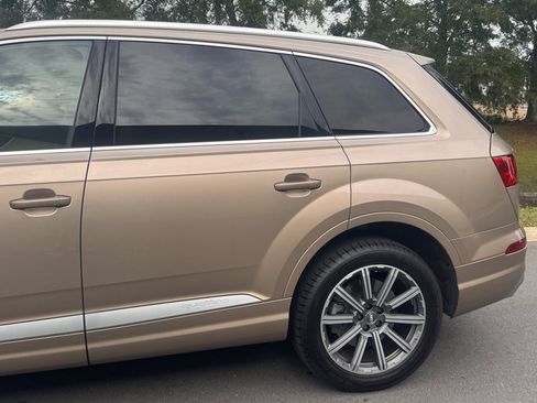 Used 2018 Audi Q7 3.0T Prestige image 9