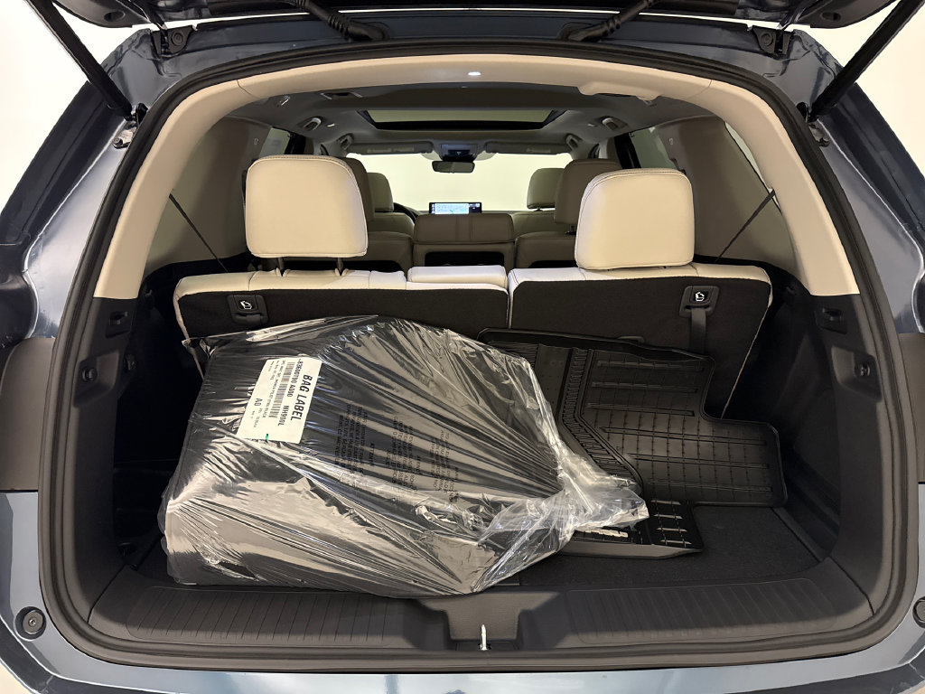 New 2026 Honda Pilot Touring image 11