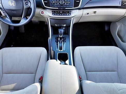 Used 2015 Honda Accord EX image 20