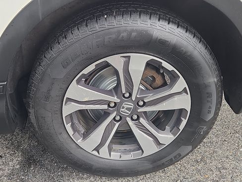 Used 2017 Honda CR-V LX image 21