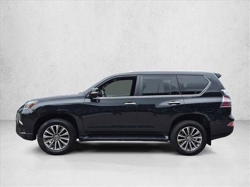 Used 2023 Lexus GX 460 Luxury w/ Accessory Package AWD/4WD image 8