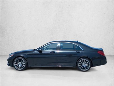 Used 2017 Mercedes-Benz S 550 Sedan image 9