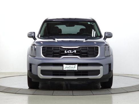 Used 2023 Kia Telluride S w/ S Sunroof Package image 2