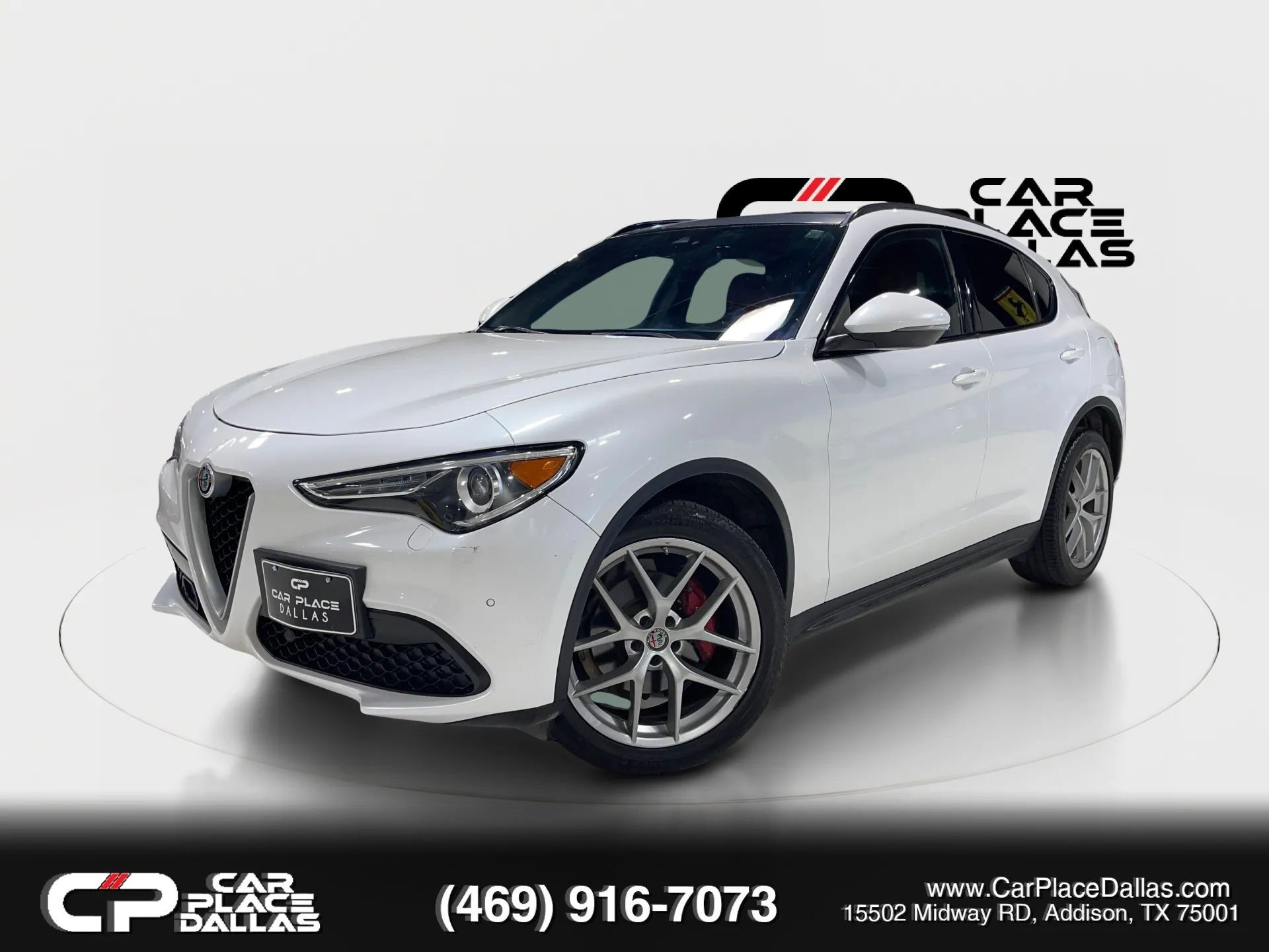 Used 2019 Alfa Romeo Stelvio Ti Sport w/ Quick Order Package 22S Sport AWD/4WD image 2