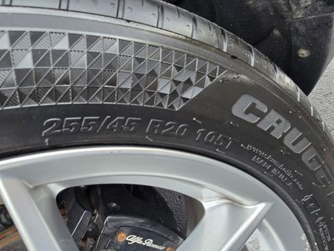 Used 2019 Alfa Romeo Stelvio Ti Sport w/ Quick Order Package 22S Sport image 14