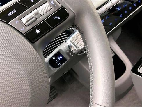 New 2026 Hyundai Ioniq 5 SEL image 28