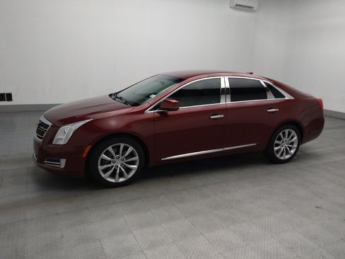 Used 2017 Cadillac XTS Luxury image 2
