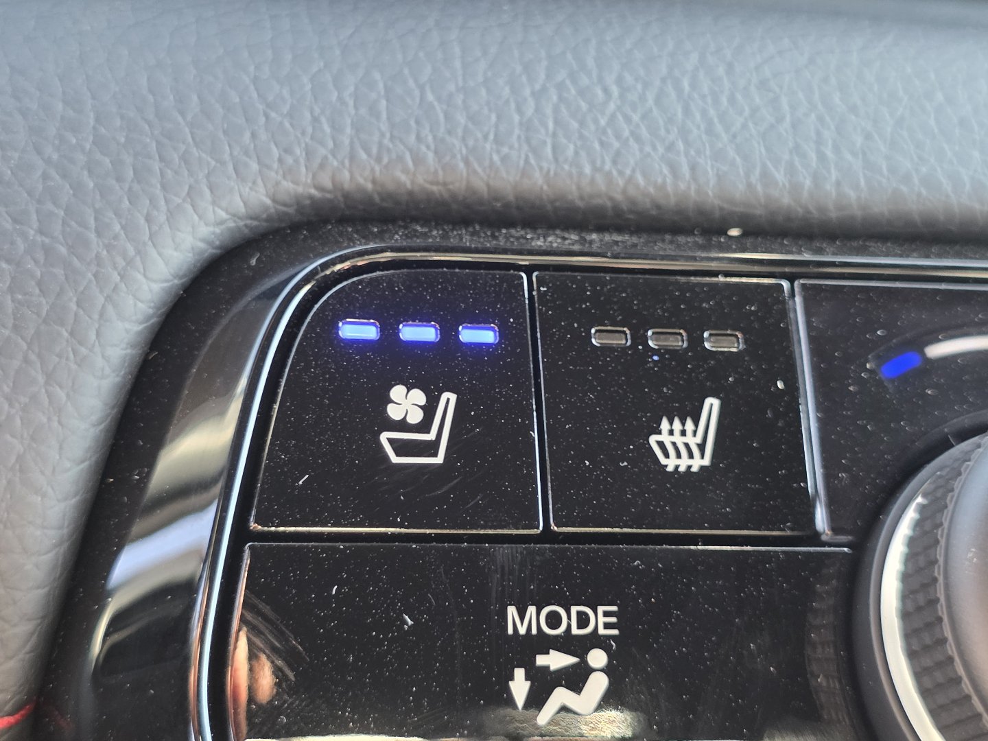 New 2026 Honda Pilot Black Edition image 6