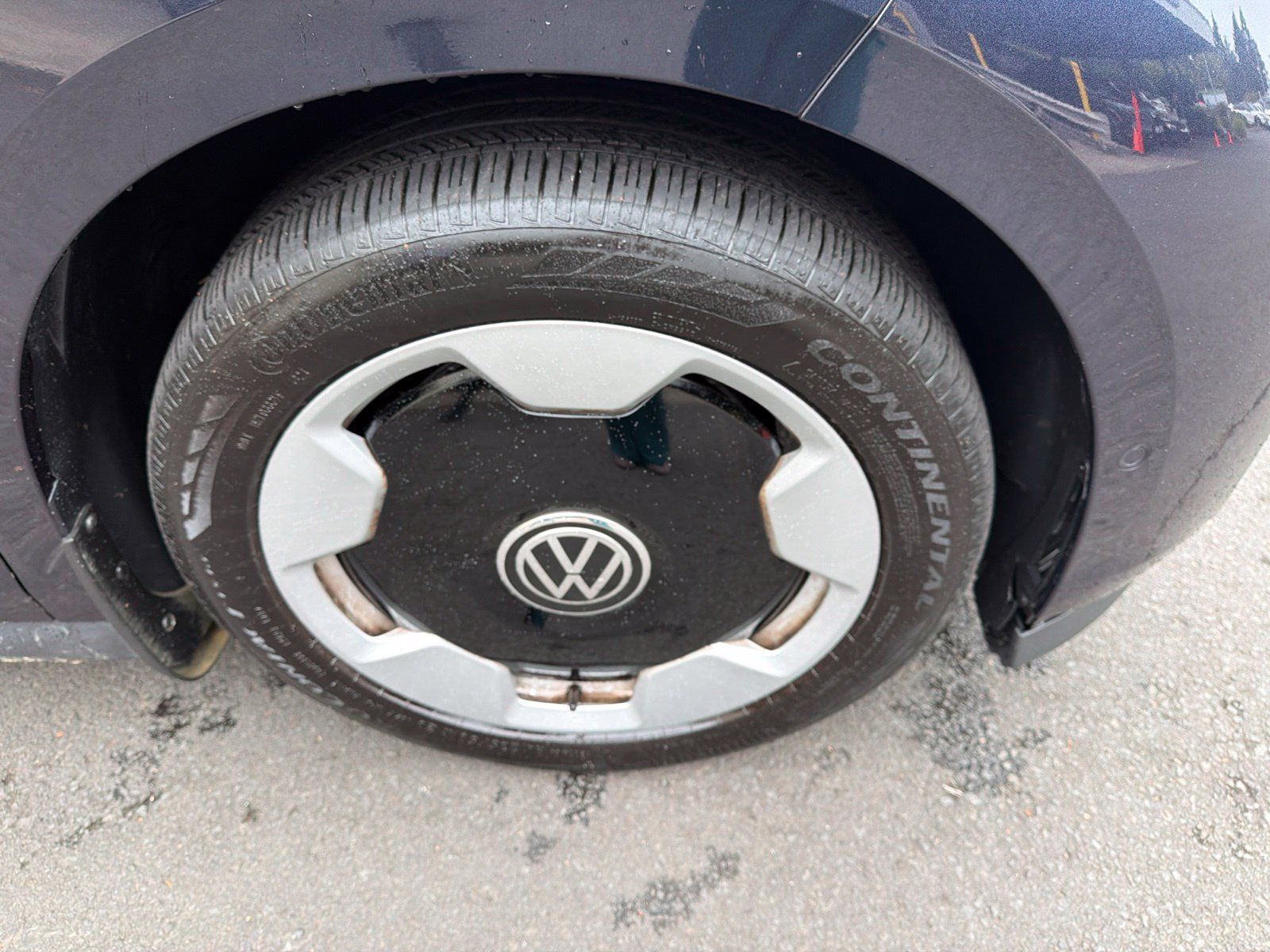 Used 2025 Volkswagen ID. Buzz Pro S Plus AWD/4WD image 4