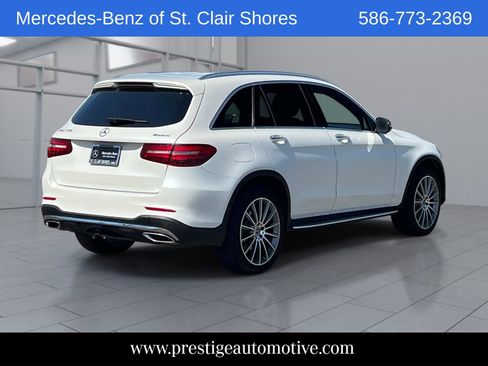 Used 2019 Mercedes-Benz GLC 300 4MATIC image 6