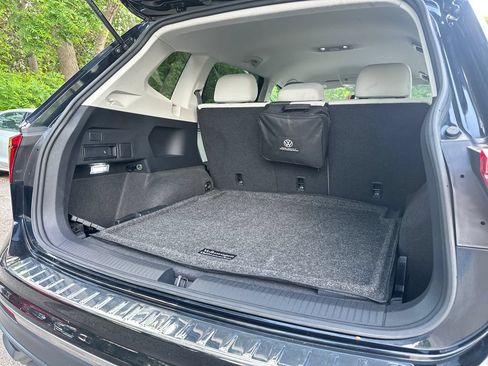 Certified 2024 Volkswagen Tiguan S AWD/4WD image 19