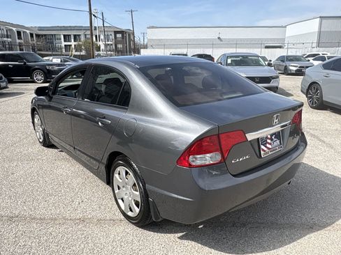 Used 2010 Honda Civic LX image 12