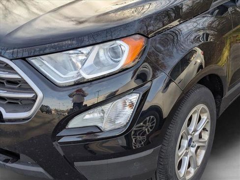 Used 2021 Ford EcoSport SE image 9