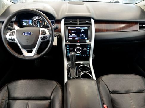 Used 2013 Ford Edge Limited FWD image 17