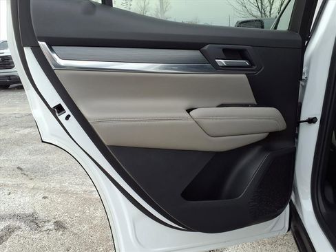 Certified 2025 GMC Terrain Elevation image 22