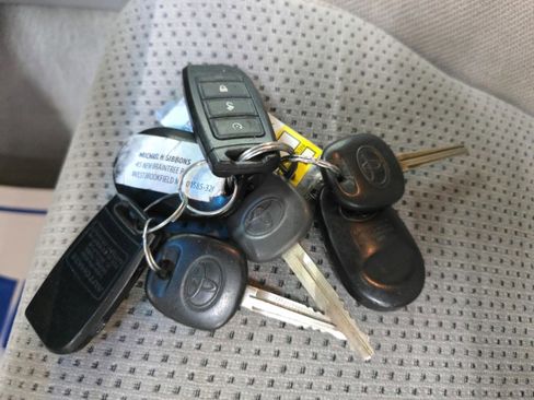 Used 2010 Toyota Tacoma 4x4 Access Cab V6 image 30